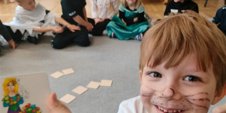 Powiększ grafikę: andrzejki-w-bursztybowym-domku-659526.jpg