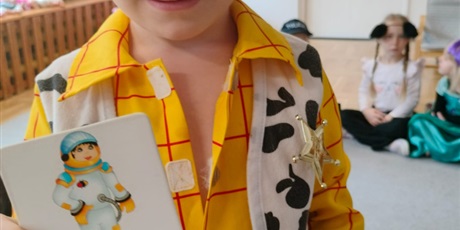 Powiększ grafikę: andrzejki-w-bursztybowym-domku-659529.jpg