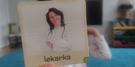 Powiększ grafikę: andrzejki-w-bursztybowym-domku-659559.jpg