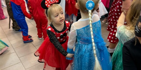 Powiększ grafikę: bal-karnawalowy-w-bursztynowym-domku-674206.jpg