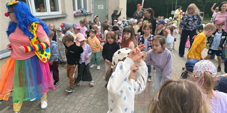 Powiększ grafikę: dzien-dziecka-w-bursztynowym-domku-698150.jpg