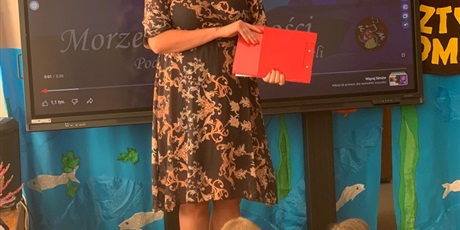 Powiększ grafikę: dzien-edukacji-narodowej-w-bursztynowym-domku-646058.jpg