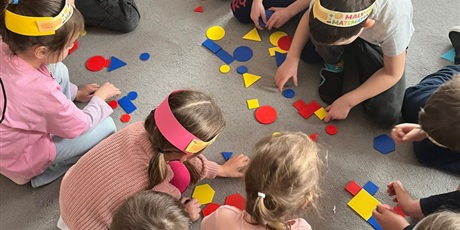 Powiększ grafikę: dzien-matematyki-680496.jpg