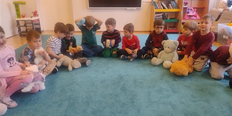 Powiększ grafikę: dzien-pluszowego-misia-659066.jpg