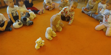 Powiększ grafikę: dzien-pluszowego-misia-659088.jpg