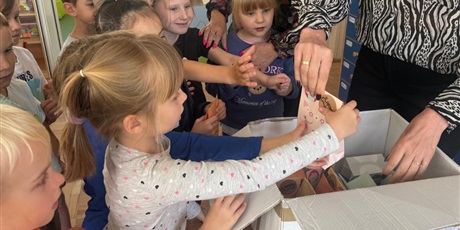 Powiększ grafikę: dzien-przedszkolaka-712385.jpg