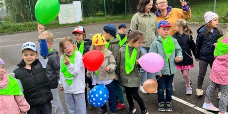 Powiększ grafikę: dzien-przedszkolaka-w-bursztynowym-domku-639711.jpg