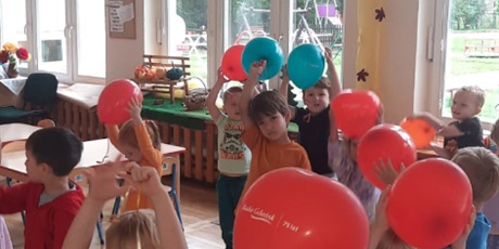 Powiększ grafikę: dzien-przedszkolaka-w-bursztynowym-domku-639712.jpg