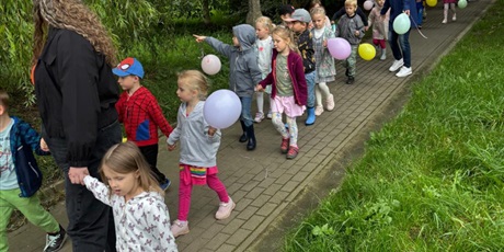Powiększ grafikę: dzien-przedszkolaka-w-bursztynowym-domku-639728.jpg