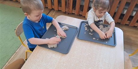 Powiększ grafikę: ferie-zimowe-w-gr-ii-delfinki-670574.jpg