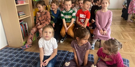 Powiększ grafikę: koncert-promusica-smerfny-bal-w-szmaragdowej-dolinie-641758.jpg