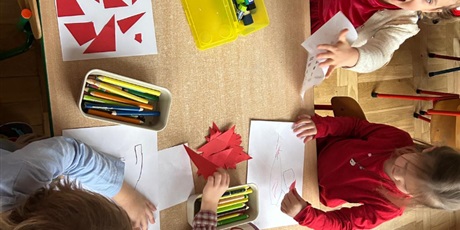 Powiększ grafikę: mikolaj-w-bursztynowym-domku-661675.jpg