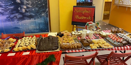 Powiększ grafikę: mikolajkowa-kawiarenka-661681.jpg