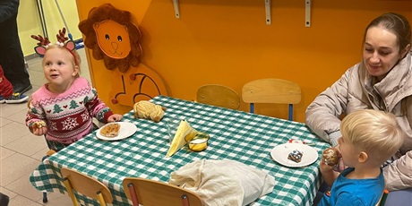 Powiększ grafikę: mikolajkowa-kawiarenka-661689.jpg