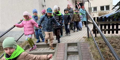 Powiększ grafikę: powitanie-wiosny-dzien-zielony-682325.jpg