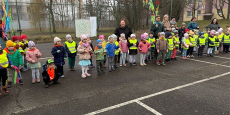 Powiększ grafikę: powitanie-wiosny-dzien-zielony-682342.jpg