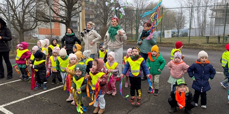 Powiększ grafikę: powitanie-wiosny-dzien-zielony-682345.jpg