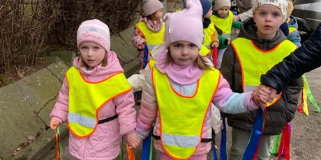 Powiększ grafikę: powitanie-wiosny-dzien-zielony-682354.jpg