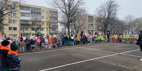 Powiększ grafikę: powitanie-wiosny-dzien-zielony-682361.jpg