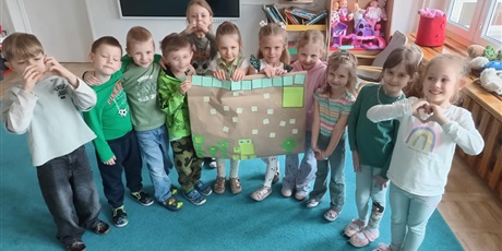 Powiększ grafikę: powitanie-wiosny-dzien-zielony-682378.jpg