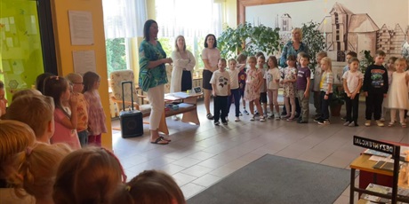 Powiększ grafikę: rozpoczecie-nowego-roku-przedszkolnego-636953.jpg