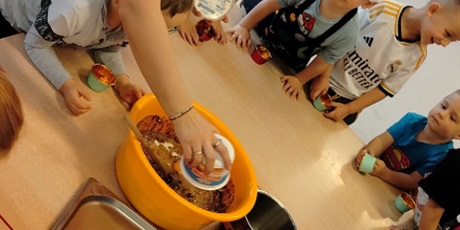 Powiększ grafikę: spotkanie-kulinarne-z-mama-antka-gr-iii-gdanskie-lwiatka-660159.jpg