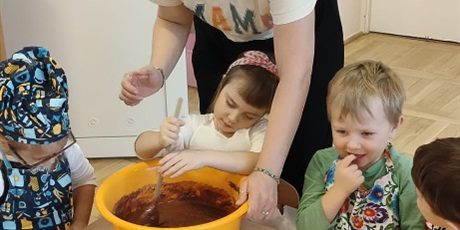 Powiększ grafikę: spotkanie-kulinarne-z-mama-antka-gr-iii-gdanskie-lwiatka-660163.jpg