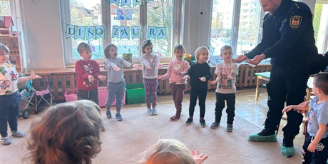 Powiększ grafikę: straz-miejska-dzikie-zwierzeta-w-miescie-gr-iv-foczki-677529.jpg