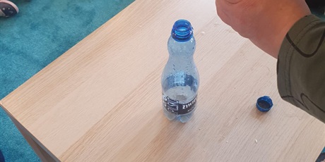 Powiększ grafikę: tydzien-eksperymentow-w-bursztynowym-domku-projekt-edukacyjny-maly-badacz-i-odkrywca-651379.jpg