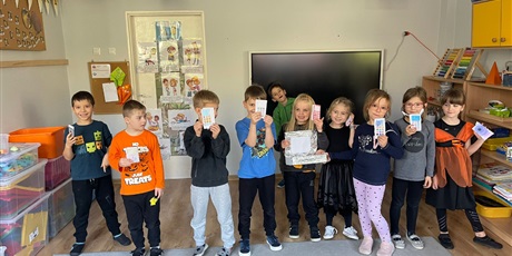 Powiększ grafikę: tydzien-eksperymentow-w-bursztynowym-domku-projekt-edukacyjny-maly-badacz-i-odkrywca-651434.jpg