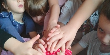 Powiększ grafikę: tydzien-eksperymentow-w-bursztynowym-domku-projekt-edukacyjny-maly-badacz-i-odkrywca-651446.jpg