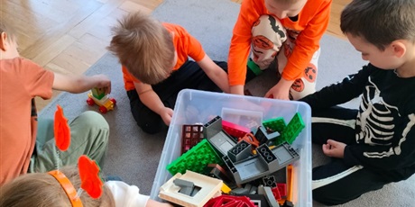 Powiększ grafikę: tydzien-eksperymentow-w-bursztynowym-domku-projekt-edukacyjny-maly-badacz-i-odkrywca-651472.jpg