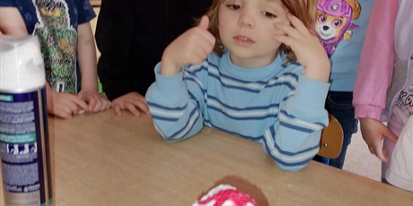 Powiększ grafikę: tydzien-eksperymentow-w-bursztynowym-domku-projekt-edukacyjny-maly-badacz-i-odkrywca-cz-ii-687839.jpg