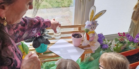 Powiększ grafikę: tydzien-eksperymentow-w-bursztynowym-domku-projekt-edukacyjny-maly-badacz-i-odkrywca-cz-ii-687846.jpg