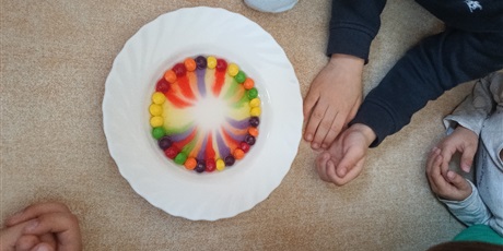 Powiększ grafikę: tydzien-eksperymentow-w-bursztynowym-domku-projekt-edukacyjny-maly-badacz-i-odkrywca-cz-ii-687876.jpg