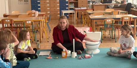 Powiększ grafikę: warsztaty-akcja-tron-w-gr-vi-koniki-morskie-672949.jpg