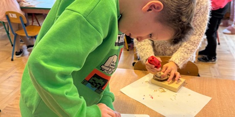 Powiększ grafikę: warsztaty-konstrukcyjne-w-gr-vi-koniki-morskie-659055.jpg