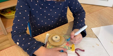 Powiększ grafikę: warsztaty-konstrukcyjne-w-gr-vi-koniki-morskie-659058.jpg