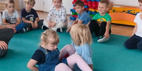 Powiększ grafikę: warsztaty-niepelnosprawnosc-odpowiadamy-na-pytania-641740.jpg