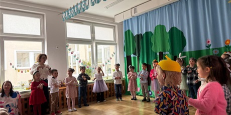 Powiększ grafikę: wielkanocne-sniadanie-w-bursztynowym-domku-685670.jpg