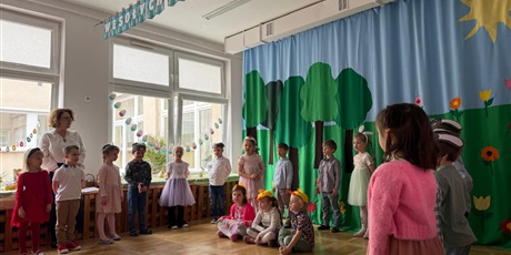 Powiększ grafikę: wielkanocne-sniadanie-w-bursztynowym-domku-685672.jpg