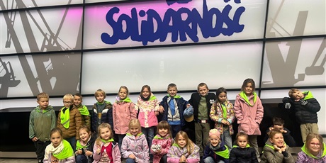 Wycieczka do Europejskiego Centrum Solidarności na warsztaty „Dzień w stoczni”  Gr. VI - Koniki Morskie