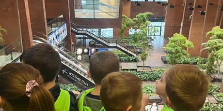 Powiększ grafikę: wycieczka-do-europejskiego-centrum-solidarnosci-na-warsztaty-dzien-w-stoczni-gr-vi-koniki-morskie-644792.jpg