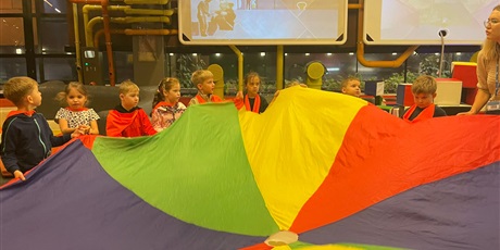 Powiększ grafikę: wycieczka-do-europejskiego-centrum-solidarnosci-na-warsztaty-dzien-w-stoczni-gr-vii-bursztynki-644824.jpg