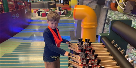 Powiększ grafikę: wycieczka-do-europejskiego-centrum-solidarnosci-na-warsztaty-dzien-w-stoczni-gr-vii-bursztynki-644826.jpg