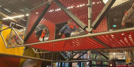 Powiększ grafikę: wycieczka-do-europejskiego-centrum-solidarnosci-na-warsztaty-dzien-w-stoczni-gr-vii-bursztynki-644829.jpg