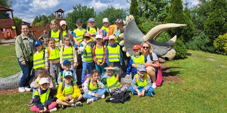 Powiększ grafikę: wycieczka-do-lemur-park-gr-vi-delfinki-622014.jpg