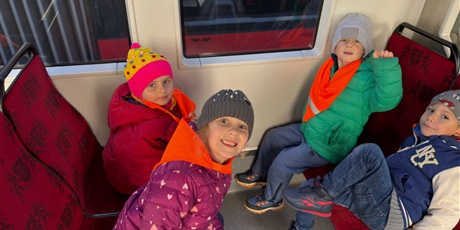 Powiększ grafikę: wycieczka-do-okm-co-plywa-co-tonie-gr-v-marynarze-649175.jpg