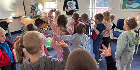 Powiększ grafikę: wycieczka-do-okm-morskie-skarby-gr-viii-muszelki-649147.jpg