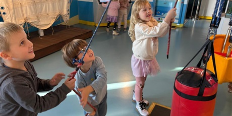 Powiększ grafikę: wycieczka-do-okm-morskie-skarby-gr-viii-muszelki-649153.jpg